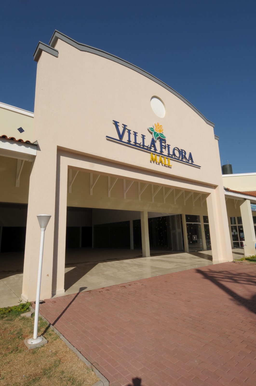 Retrofit Villa Flora Mall